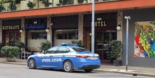 La Polizia di Stato di Udine arresta 2 giovani italiani per resistenza a Pubblico Ufficiale