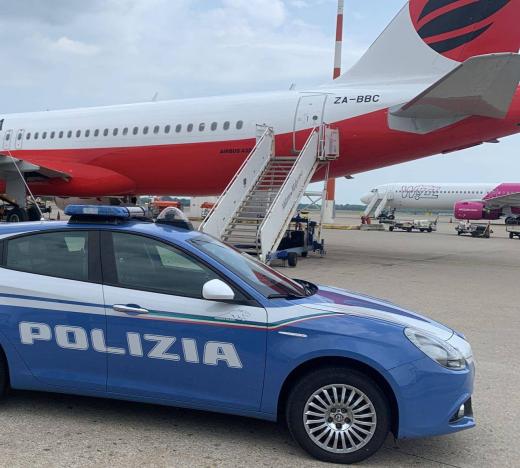 La Polizia di Stato colloca presso CPR di Roma cittadino marocchino irregolare e gravato da diversi precedenti penali per reati predatori