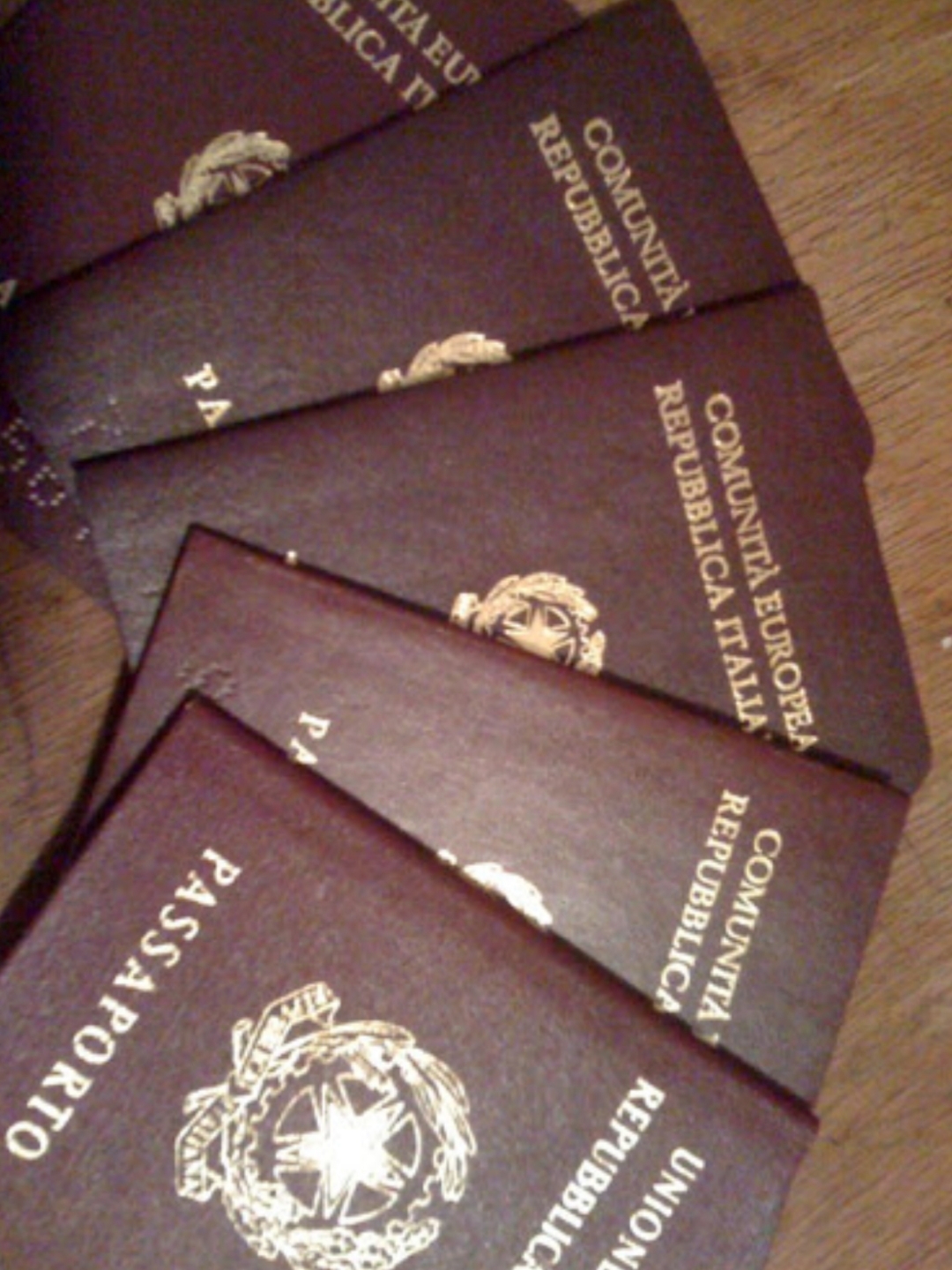 apertura Ufficio passaporti, armi e licenze