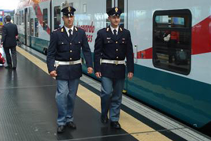 POLIZIA: Allarme bomba sul treno regionale Ancona Ravenna