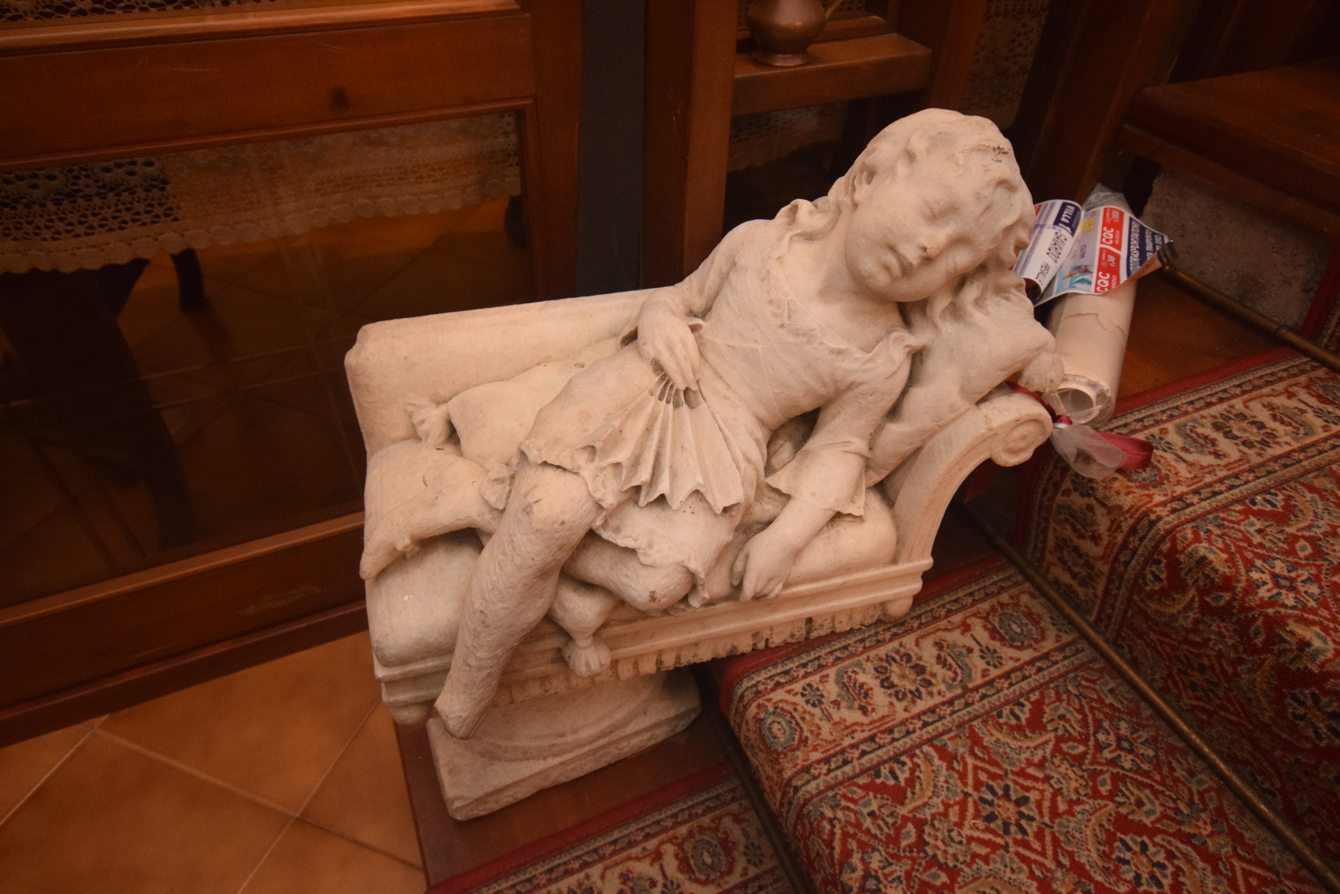 Rubava statue da un palazzo storico bresciano: Arrestato dalla Polizia di Stato  sessantenne bresciano