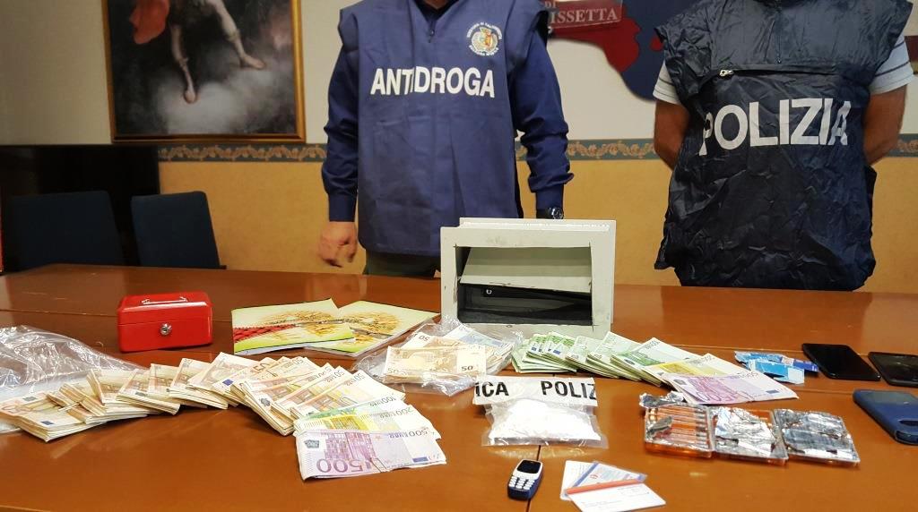 Caltanissetta, cocaina e soldi: la Polizia di Stato esegue un ordinanza di custodia cautelare in carcere