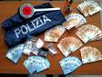 Scoperta centrale di spaccio in Via Scuderlando: gli uomini della Squadra Mobile arrestano due pusher e sequestrano cocaina e più di 7mila euro in contanti