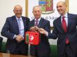 Galleria Fotografica consegna tre defibrillatori dal Rotary alla Polizia di Stato