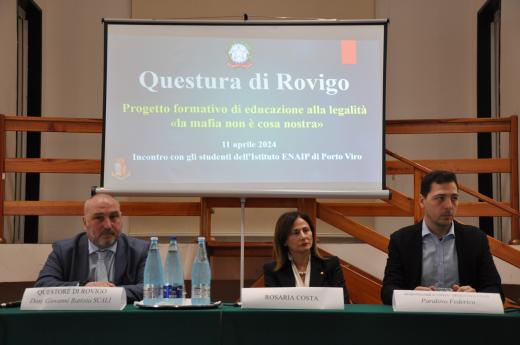 La Questura di Rovigo per le scuole: incontro con Rosaria Costa all’Istituto Enaip di Porto Viro
