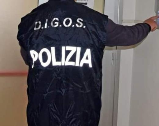 Identificate dalla Polizia di Stato e denunciate alla Magistratura 32 persone per i disordini avvenuti alla Sapienza nei giorni scorsi.