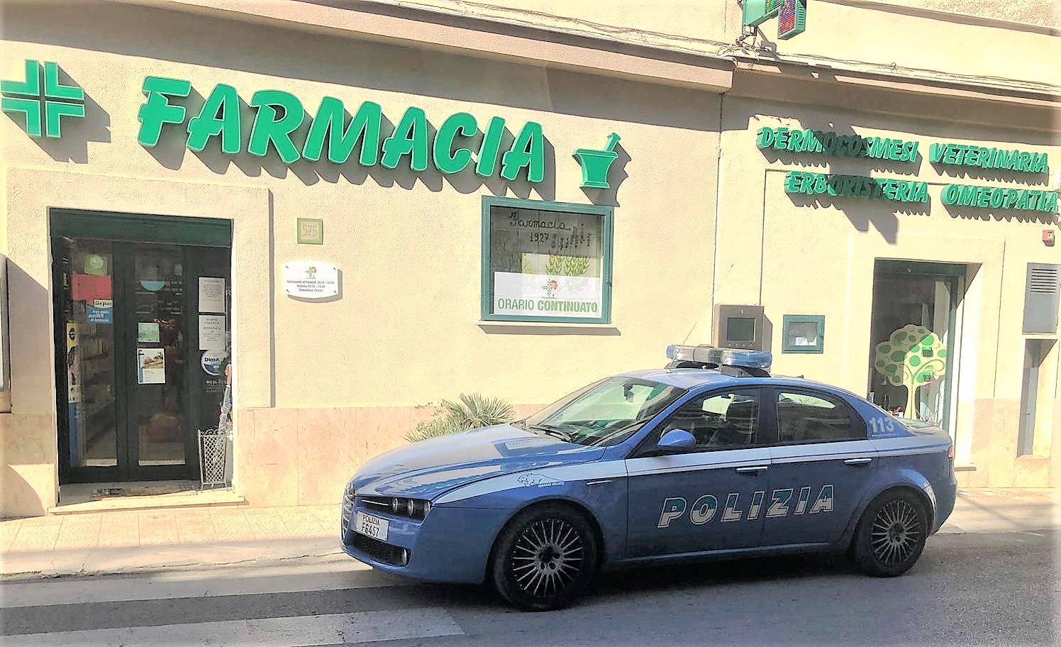La Polizia di Stato arresta un rapinatore di farmacia e sventa un furto nel centro storico