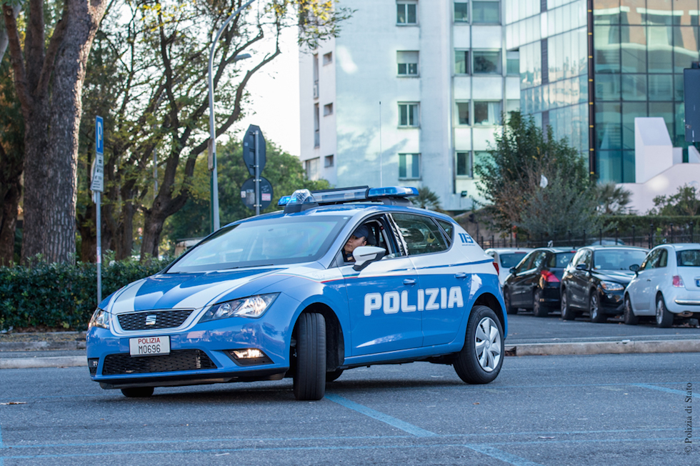 La Polizia di Castellammare denuncia un 33enne di Vico Equense