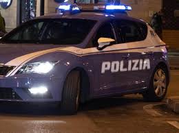 Ventimiglia. La Polizia di Stato arresta sul lungomare uno straniero per furto aggravato, resistenza e minacce a pubblico ufficiale.