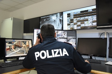 Foto Sala Operativa Volanti_arresto_RC
