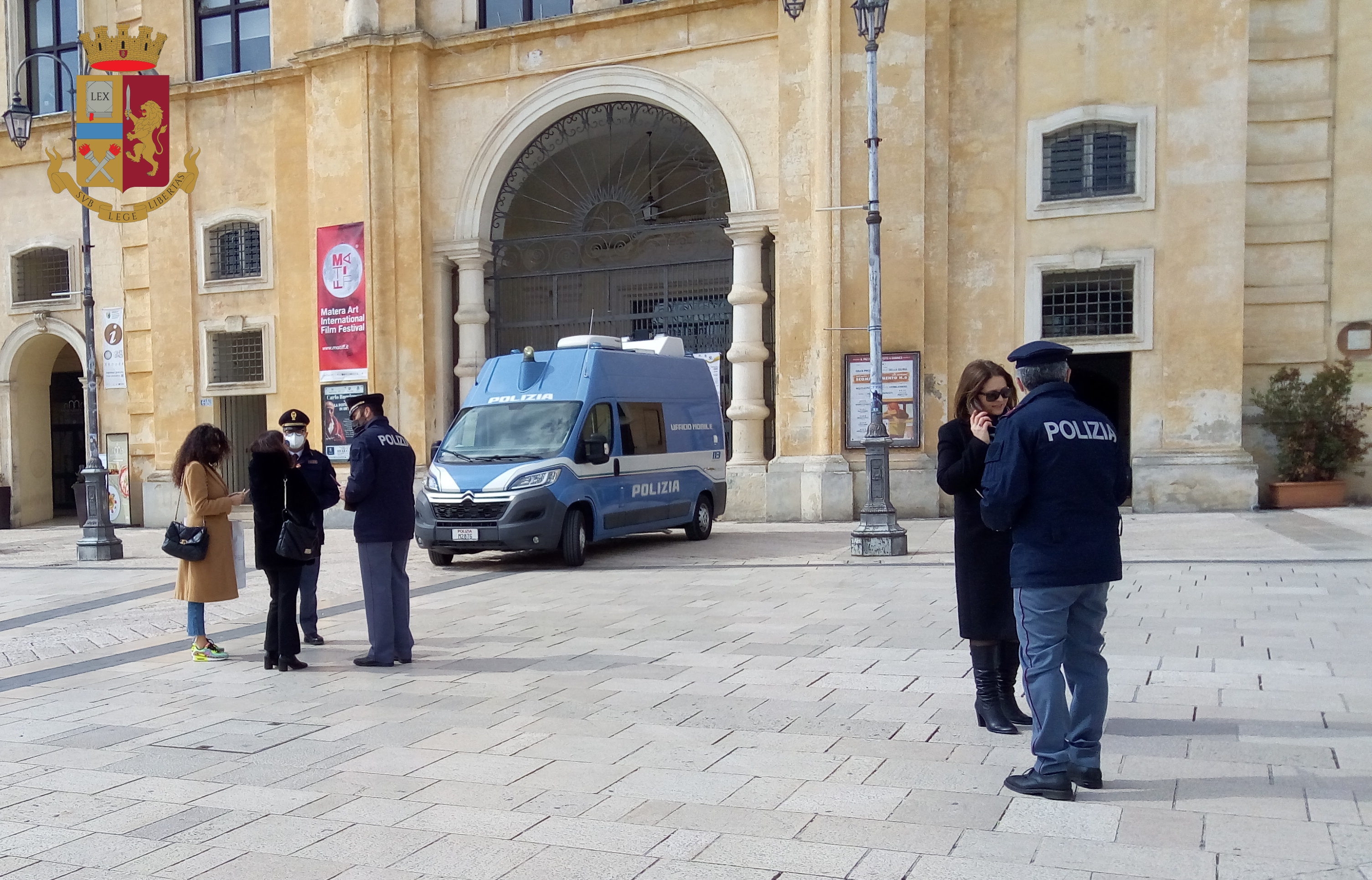 L’8 marzo il camper della Polizia di Stato torna in Piazza Vittorio Veneto
