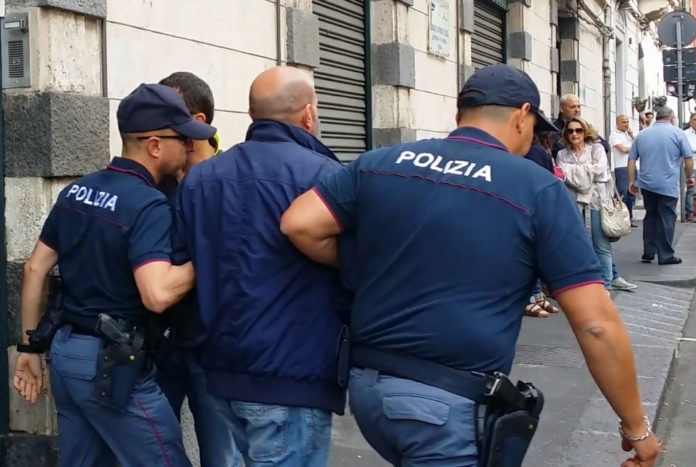 Operazione antidroga della Polizia di Stato a Carrara: arrestato un pusher locale