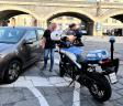 GIRO DI VITE DELLA POLIZIA DI STATO CONTRO I PARCHEGGIATORI ABUSIVI, SANZIONATI 11 PARCHEGGIATORI ABUSIVI. 5 DENUNCIATI PER VIOLAZIONE DEL DACUR E FOGLIO DI VIA