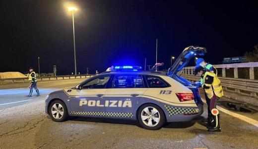 Sezione Polizia Stradale di Cremona - Denuncia a seguito di furto d'auto