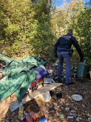 Bonificata dalla Polizia di Stato l’area boschiva di Collelicino