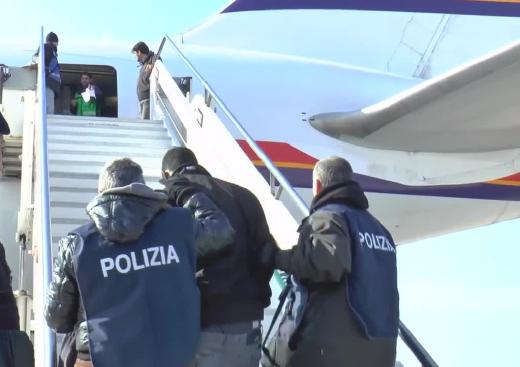 Questura di Vicenza - Pregiudicati detenuti e pericolosi espulsi, rimpatriati e scortati in Gambia - Comunicato Stampa