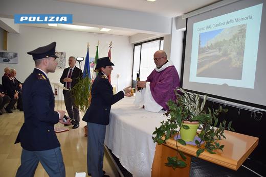La Polizia di Stato dona alle diocesi di Poggio Mirteto e Rieti l'olio del "Giardino della Memoria di Capaci".