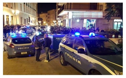 Adottato dal Questore di Viterbo DASPO WILLY a due italiani per aggressione ai poliziotti durante una manifestazione pubblica