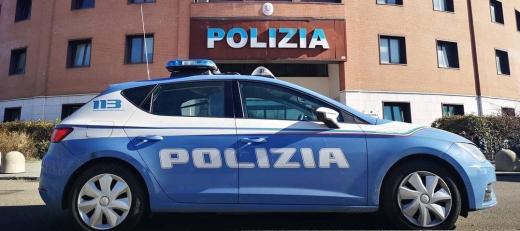 Polizia di Stato. Fine settimana di controlli in città a Modena: 2 arresti, 9 persone denunciate. 10 espulsioni dal T.N. nell’ultima settimana, di cui 3 con accompagnamento al CPR ed una alla frontiera