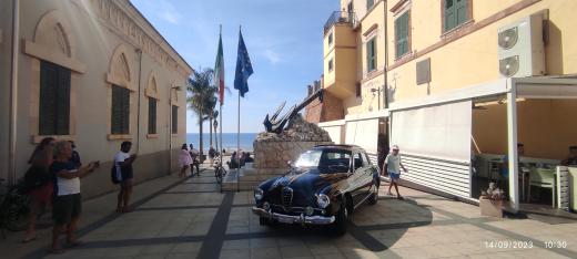L’auto storica della Polizia di Stato Alfa Romeo 1900 Super TI Speciale saluta la provincia di Ragusa e rientra al Museo storico di Roma.