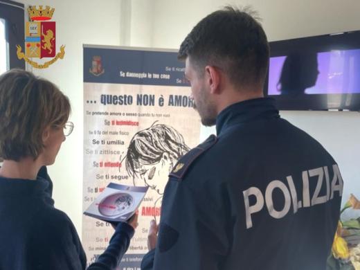 Violenza di genere: tante le iniziative della Polizia di Stato a Modena e provincia