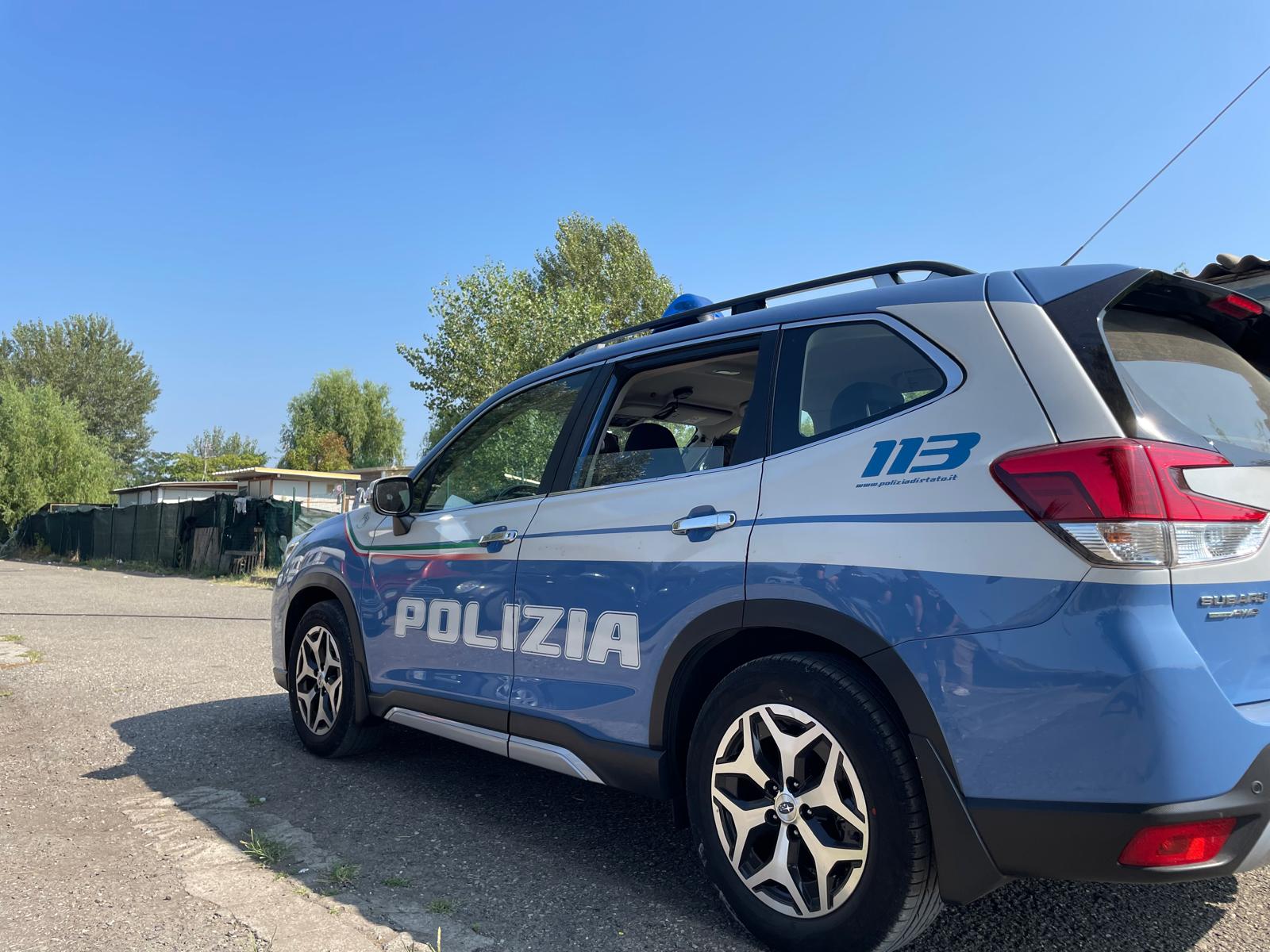 Continua l'attività della Polizia di Stato di prevenzione della criminalità urbana nelle zone perifiche cittadine.