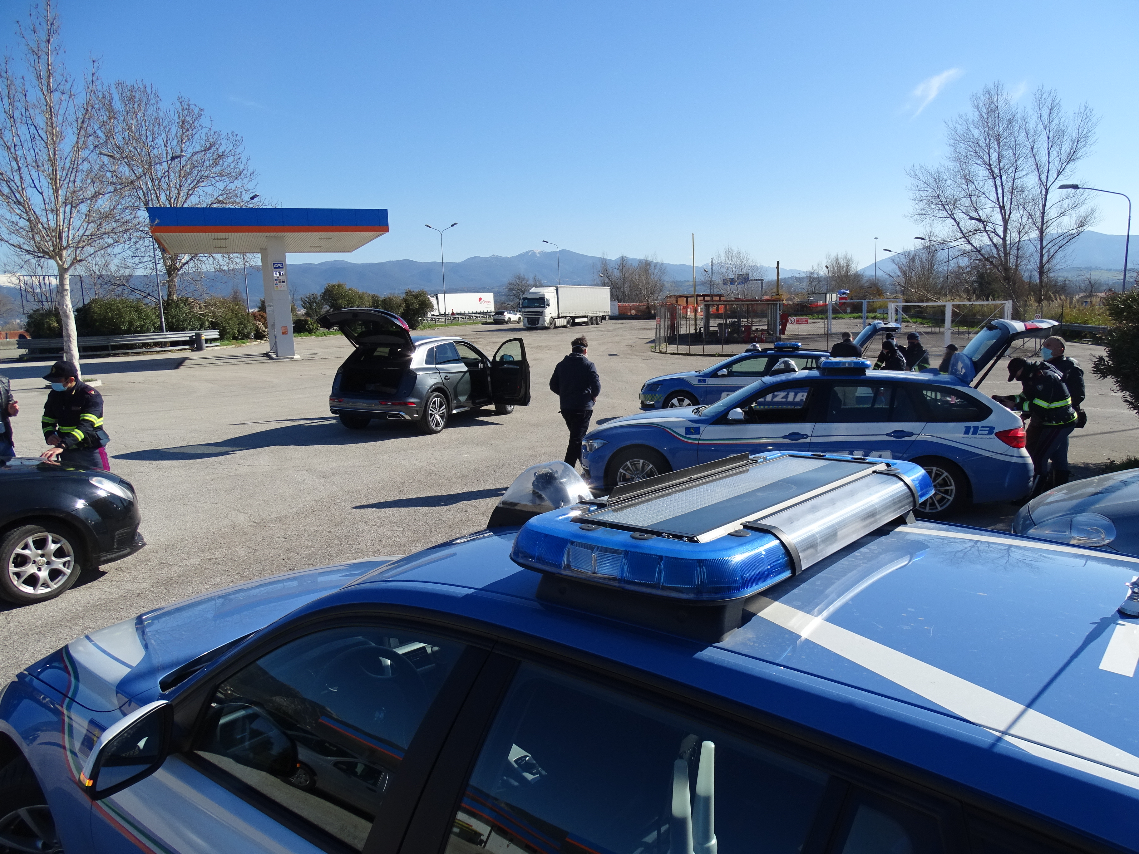 Controlli Covid della Polizia di Stato di Terni: elevate quattro sanzioni Covid.