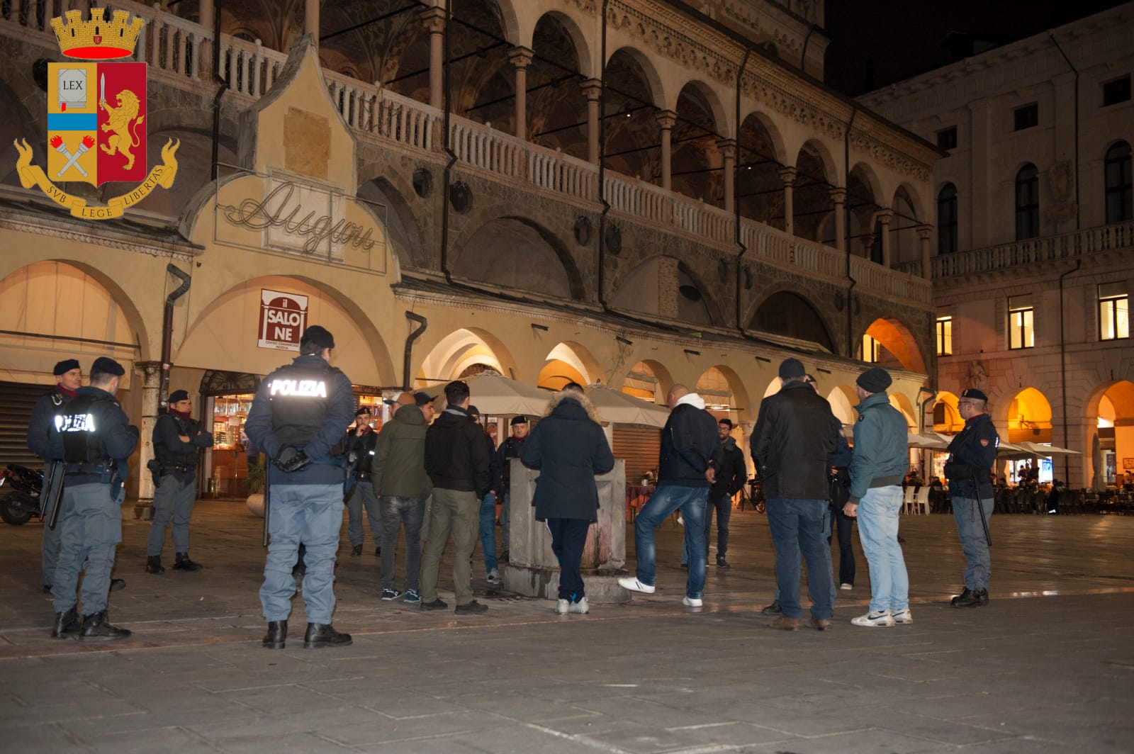 20.11.2018 Blitz piazze del centro storico e in Stazione a Padova