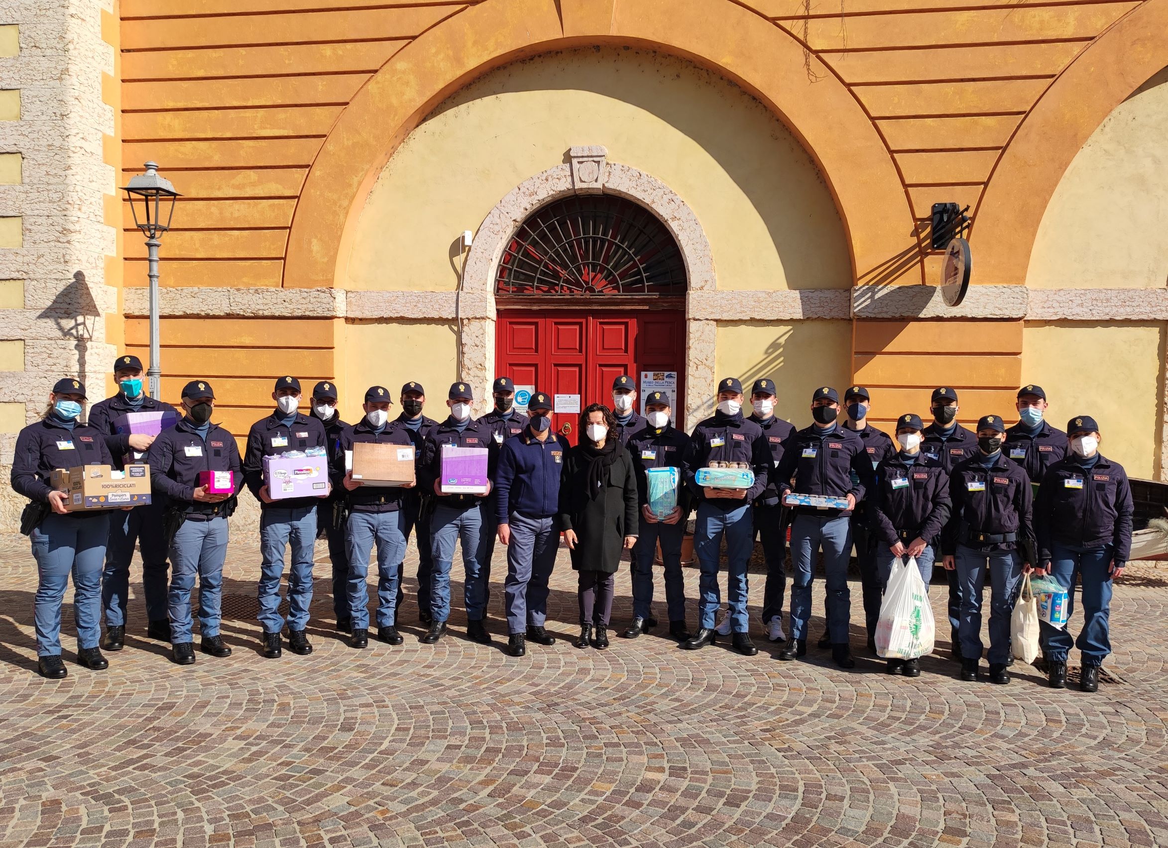 Iniziativa degli Allievi Agenti della Scuola di Peschiera del Garda in favore della popolazione ucraina