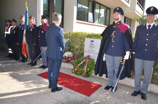 La Polizia di Stato di Campobasso onora i propri caduti in occasione della giornata della commemorazione dei defunti