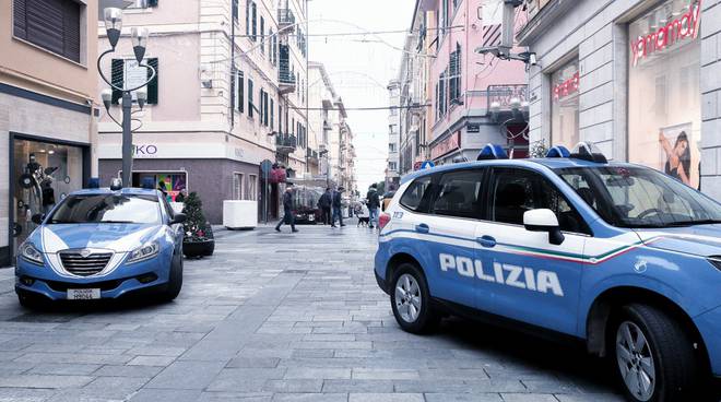 Sanremo. Più controlli della Polizia di Stato: in arresto l’autore di uno scippo ed il responsabile di una rapina impropria.