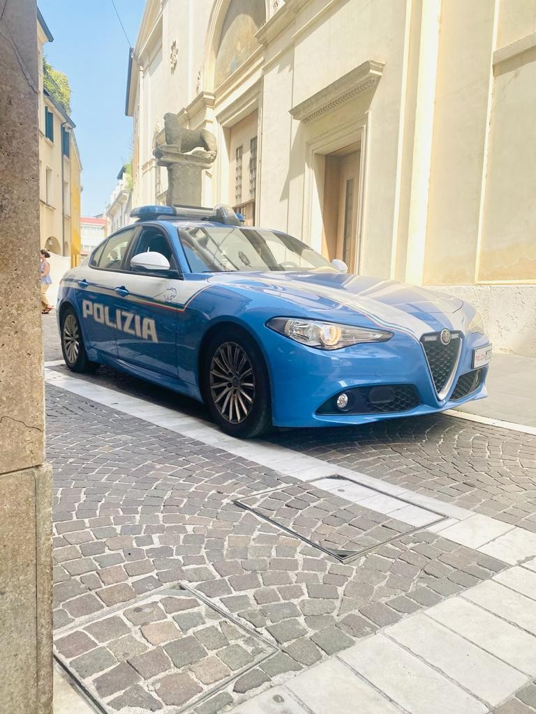 QUESTURA DI PADOVA: LA POLIZIA DI STATO ARRESTA PADRE 22ENNE PER AVER POSTO IN ESSERE ATTI INEQUIVOCABILI DI MALTRATTAMENTI E LESIONI AGGRAVATE NEI CONFRONTI DEL FIGLIO DI 5 MESI