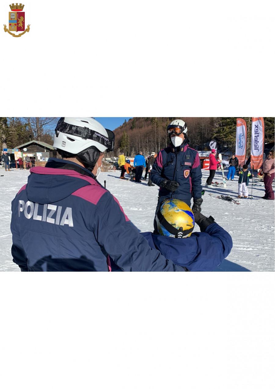 Freerider Ski Tour 2021-2022 - 3 logo