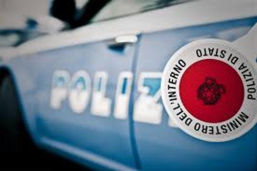 POLIZIA DI STATO: RINTRACCIATO 30ENNE GRAVATO DA SENTENZA DEFINITIVA PER REATI INERENTI LO SPACCIO DI SOSTANZA STUPEFACENTE.