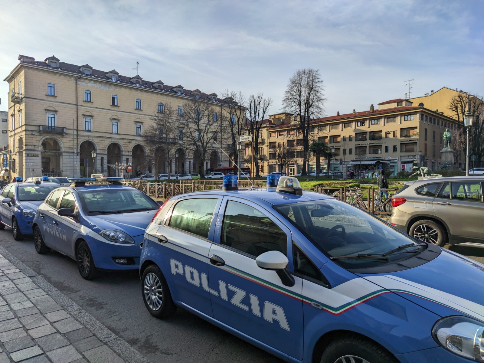 Polizia di Stato - controlli con il Reparto Prevenzione Crimine di Torino