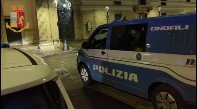 Perquisizione Antidroga Nel Centro Storico Di Isernia. - Questura Di ...