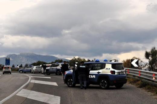 La Polizia di Stato di Isernia intensifica l’attività di controllo del territorio – Fermati due giovani in possesso di sostanze stupefacenti – Emesse dal Questore 7 misure di prevenzione a tutela dell’ordine e della sicurezza pubblica