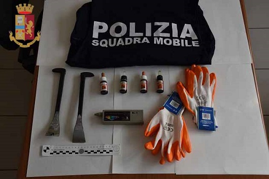 In trasferta a Ragusa per consumare furti in villette: sorpresi ed arrestati dalla Polizia di Stato due siracusani