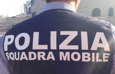 Spacciavano sul lungomare di Rimini: una denuncia ed un arresto               per la Polizia di Stato