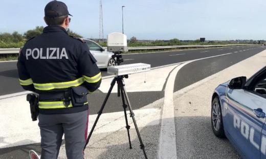 Polizia Stradale: servizi di controllo degli eccessi di velocità sull’autostrada A32 Torino-Bardonecchia