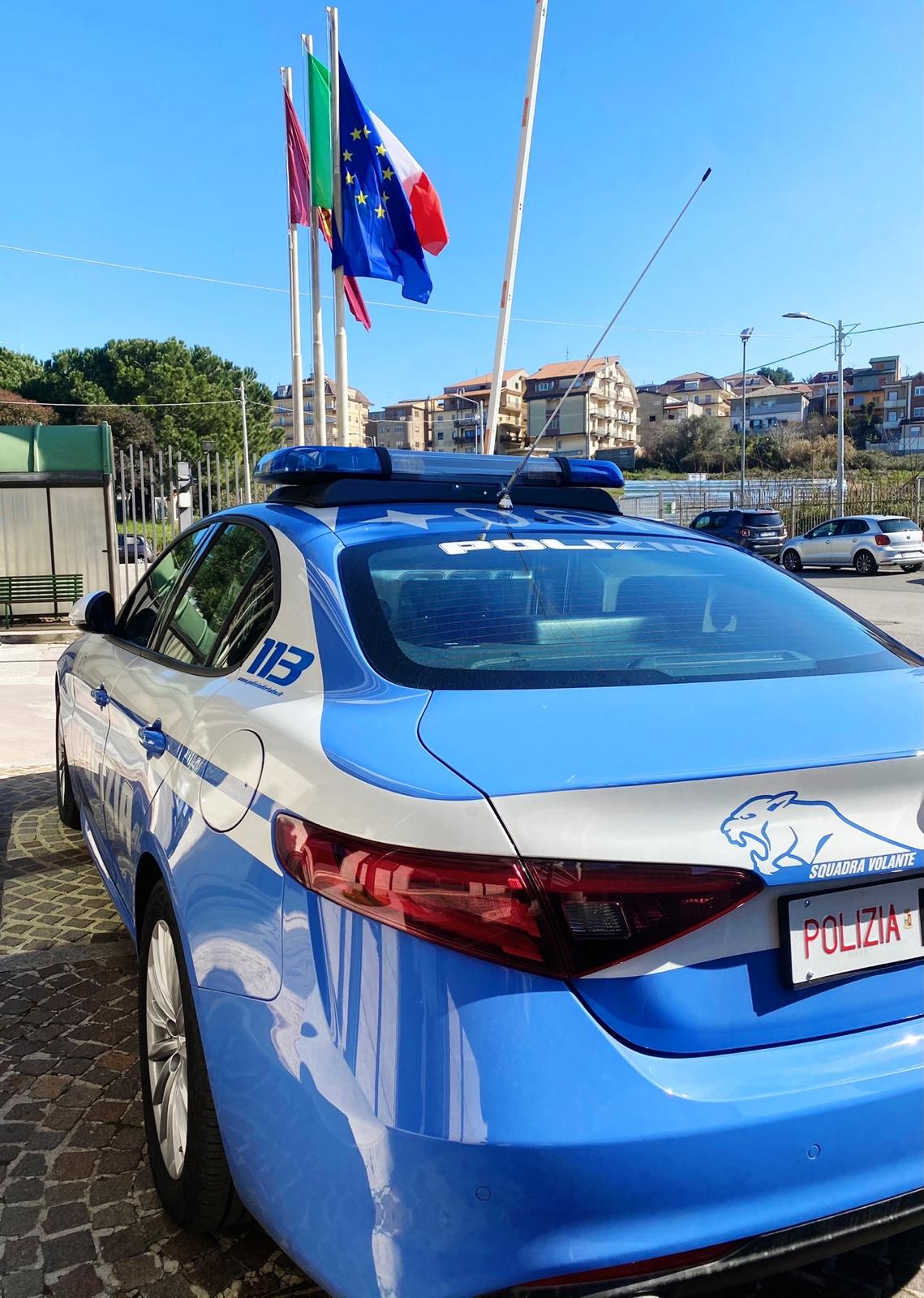 La Polizia di Stato arresta un uomo in flagranza di reati di violazione di domicilio e resistenza a Pubblico Ufficiale