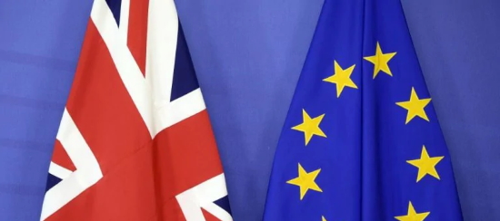 Bandiera britannica e europea