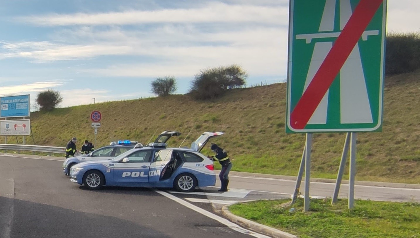 Polizia Stradale: inseguimento in autostrada. Arrestato un ricercato