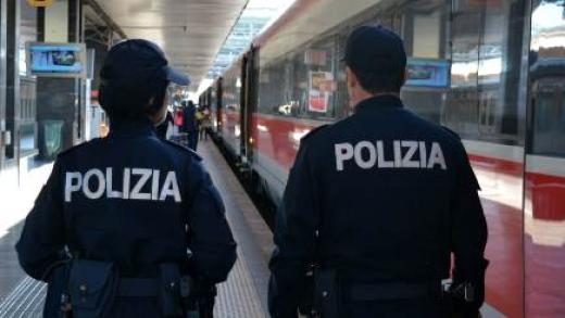 Festività pasquali 2024 - l'attività della Polizia di Stato nelle stazioni ferroviarie delle Marche, Umbria e Abruzzo.