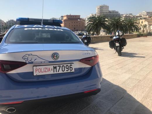 Bari: La Polizia di Stato arresta due persone per furto aggravato