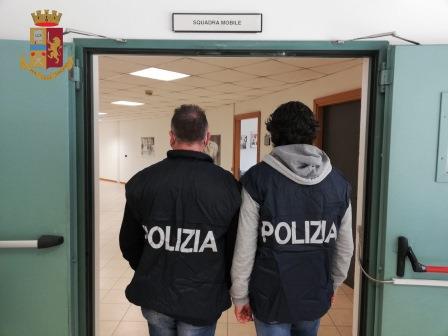 Polizia di Stato: chiusa prima fase indagini per la rissa di via Rainusso. Daspo del Questore di Modena per 8 indagati