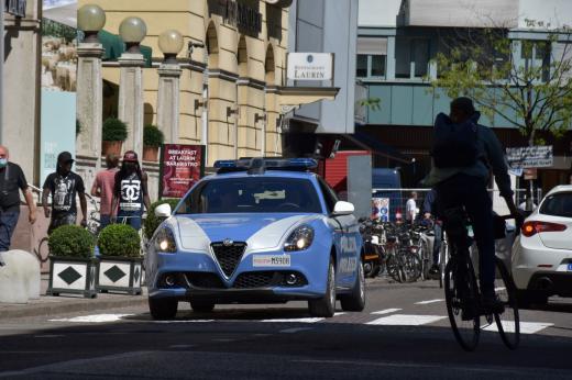 Polizia di Stato denuncia 31 enne pregiudicata