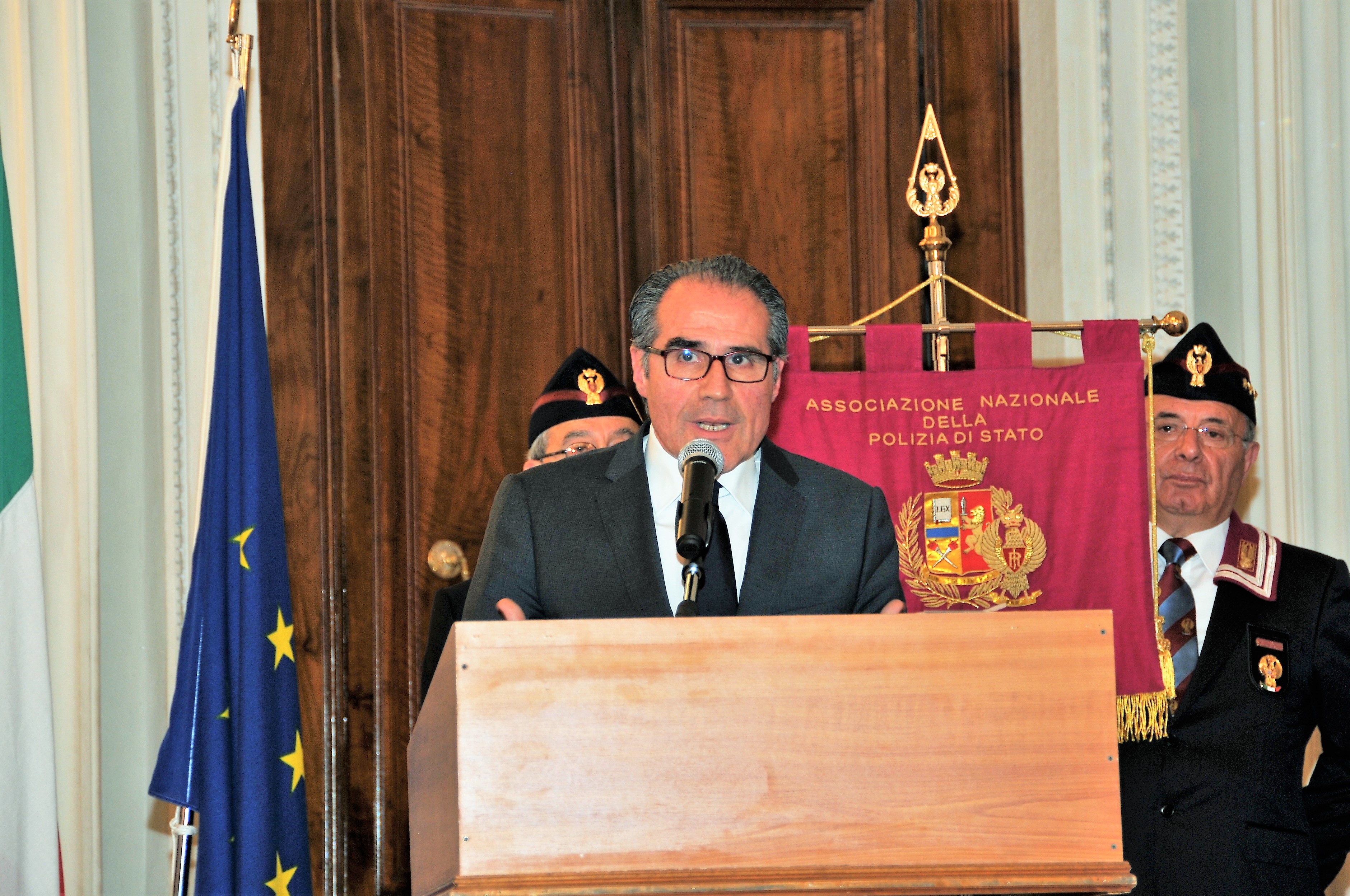 Il Questore Alberto Intini durante il suo discorso per le celebrazioni del 165° Anniversario della Polizia di Stato