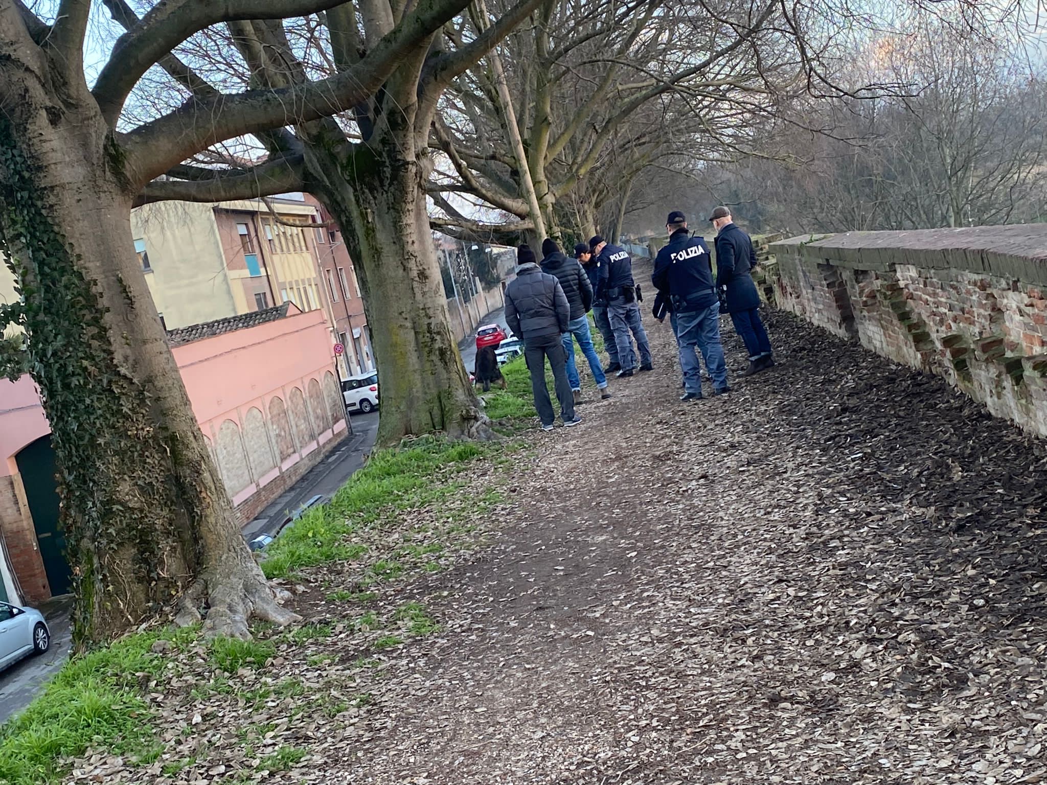 POLIZIA DI STATO: SERVIZI STRAORDINARI DI CONTROLLO DEL TERRITORIO IN ...