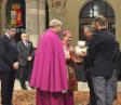 Milano: la Polizia di Stato dona una civetta a S. E. Mons. Mario Delpini